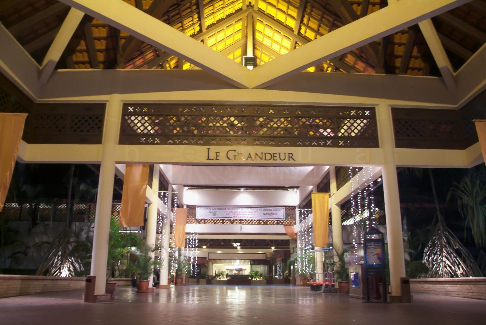 Le Grandeur Palm Resort Johor Kulai Exterior foto