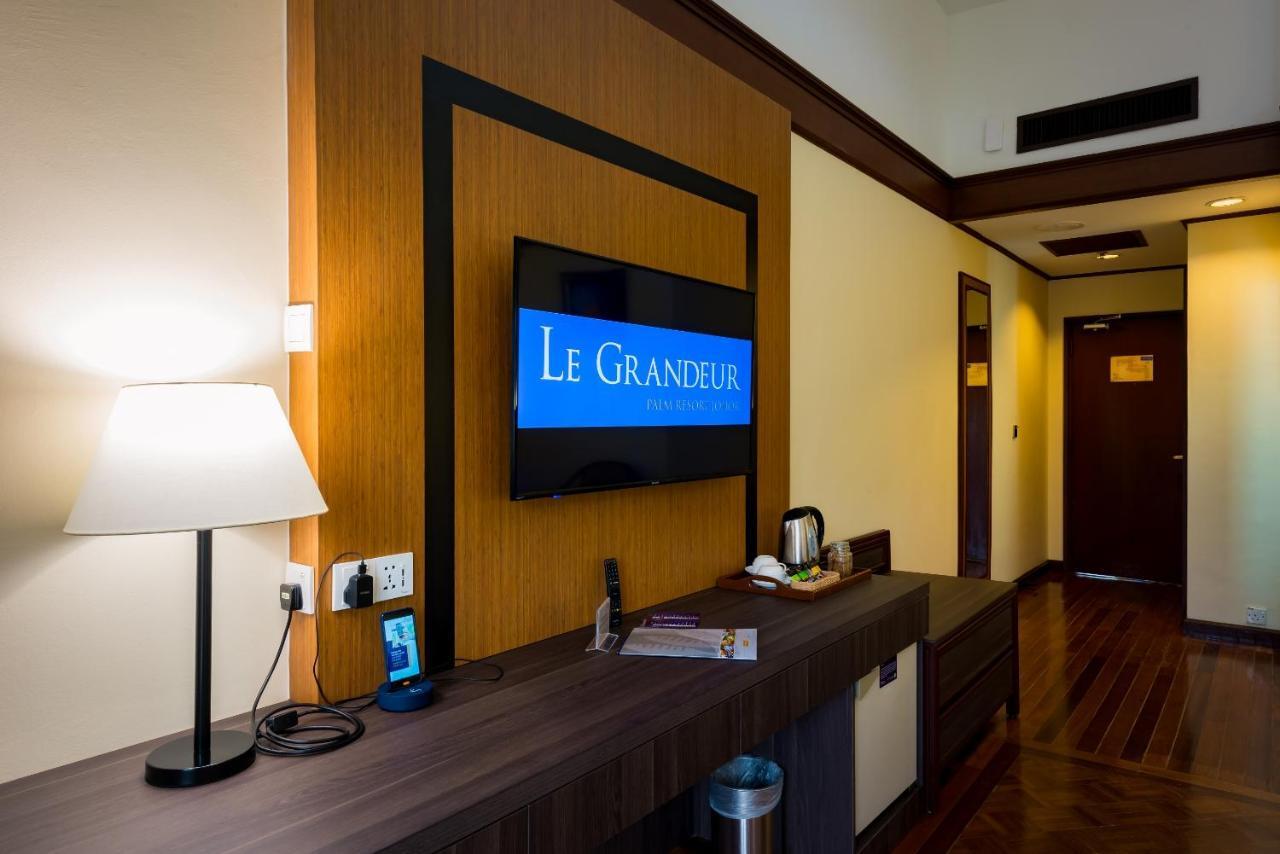 Le Grandeur Palm Resort Johor Kulai Exterior foto